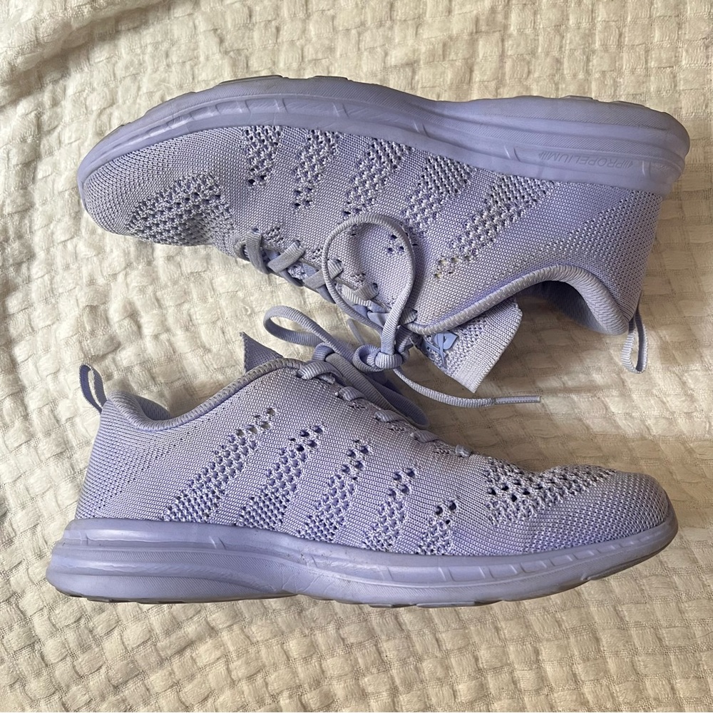 APL techloom pro sneakers